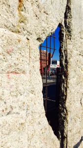 B de Berín: Berliner Mauer yasminetrulley.com